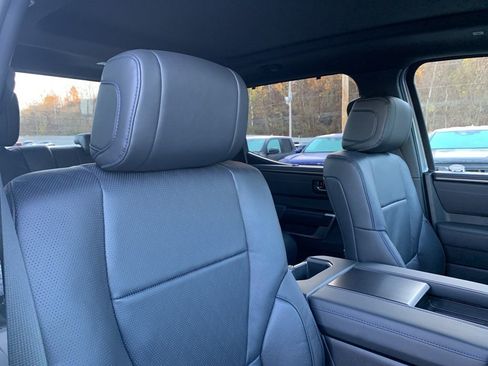 New 2026 Toyota Tundra Platinum image 18