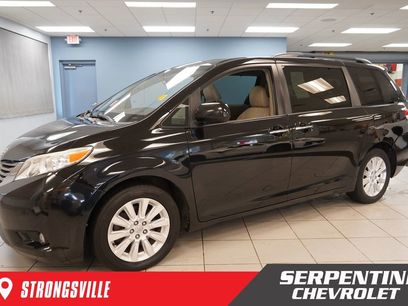 Used 2014 Toyota Sienna XLE w/ Entertainment Package