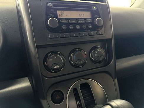Used 2005 Honda Element EX image 21