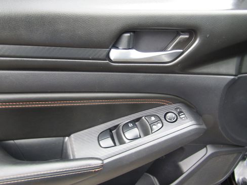 Used 2019 Nissan Altima 2.5 SR w/ SR Premium Package image 20