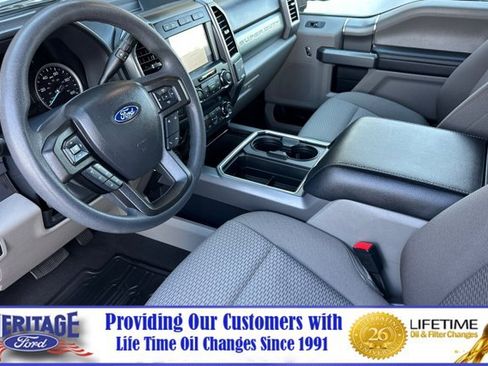 Used 2022 Ford F250 XLT w/ XLT Premium Package AWD/4WD image 10