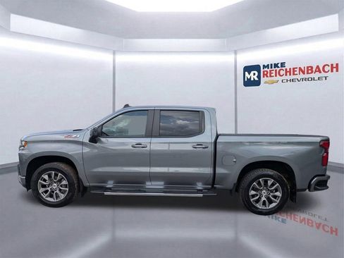 Used 2022 Chevrolet Silverado 1500 RST AWD/4WD image 7