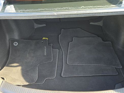 Used 2021 Toyota Corolla LE image 14