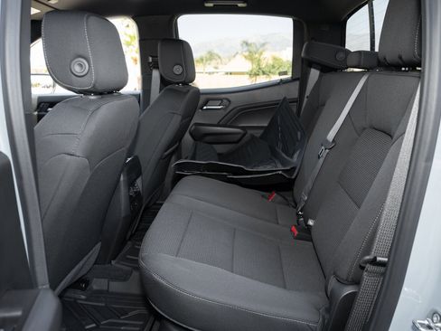 New 2026 Chevrolet Colorado LT w/ Advanced Trailering Package image 32