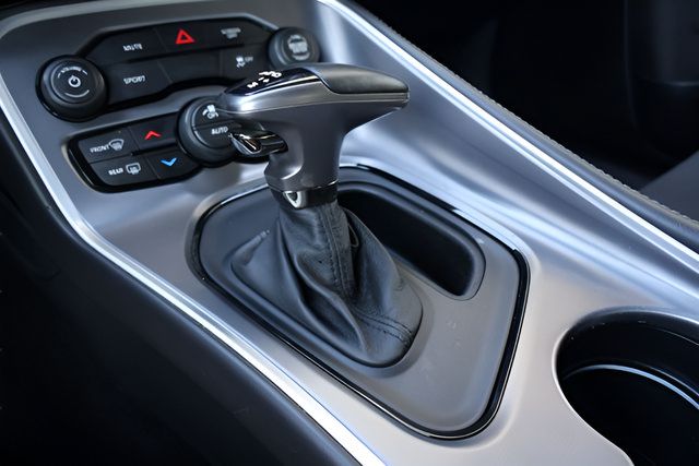 Used 2019 Dodge Challenger SXT RWD image 21