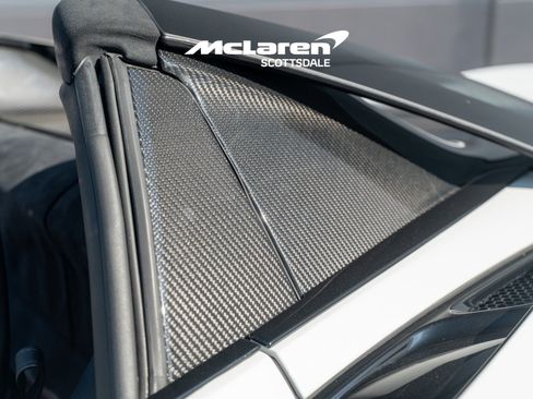 Used 2024 McLaren 750S Spider RWD image 27