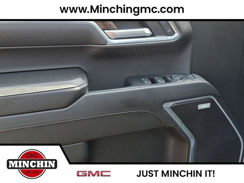 Used 2023 Chevrolet Silverado 1500 RST AWD/4WD image 23