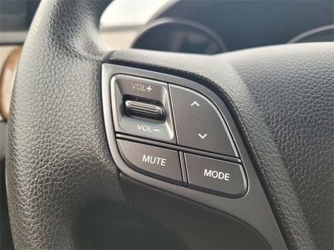 Used 2016 Hyundai Santa Fe Sport image 27