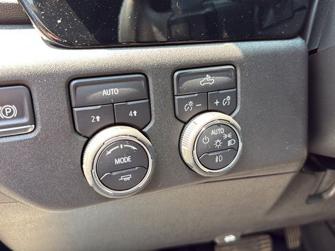 Used 2025 Chevrolet Silverado 1500 RST w/ All Star Edition Plus AWD/4WD image 26