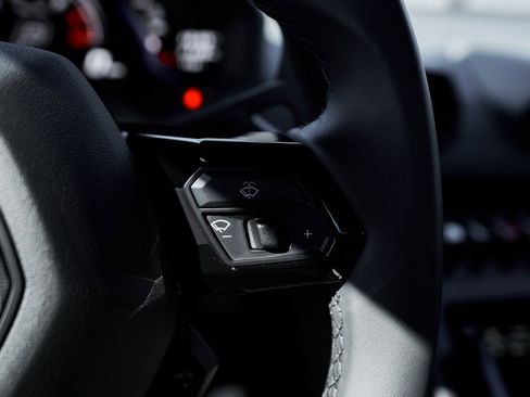 Used 2022 Lamborghini Huracan EVO image 49