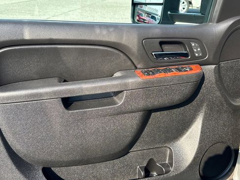 Used 2014 GMC Sierra 3500 SLT image 7