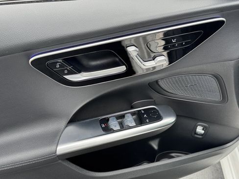 Used 2023 Mercedes-Benz C 300 Sedan image 19