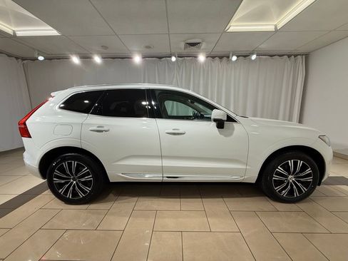 Used 2022 Volvo XC60 B5 Inscription w/ Advanced Package image 6