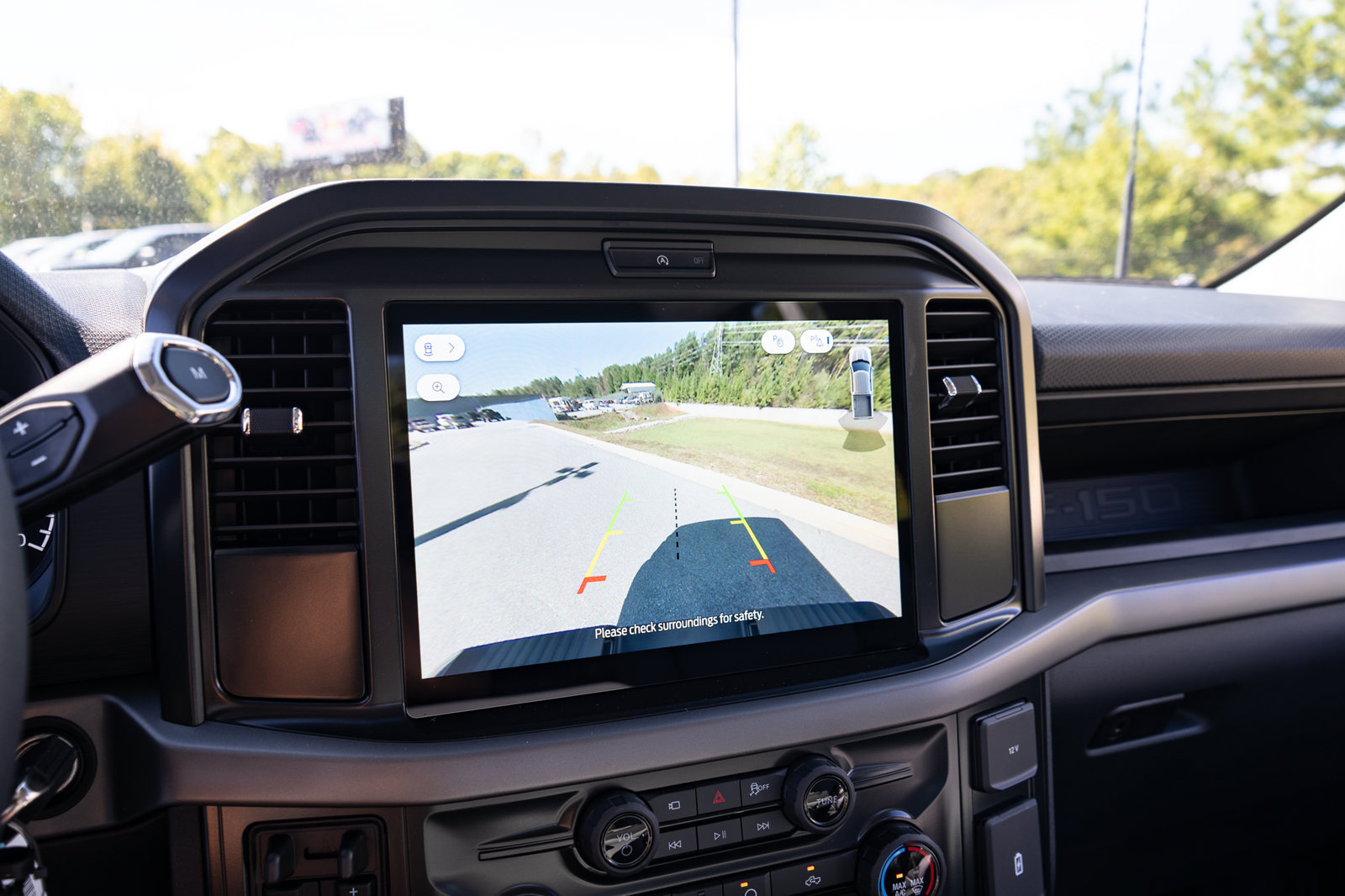 New 2026 Ford F150 XL w/ Tow/Haul Package RWD image 22