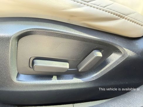 Used 2020 MAZDA CX-5 Touring image 12