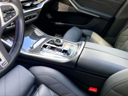 Used 2024 BMW X5 M60i AWD/4WD image 16