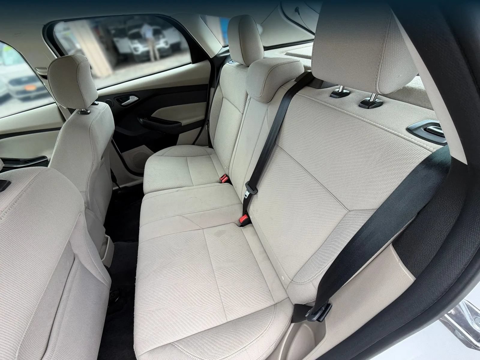 Used 2018 Ford Focus Electric Hatchback FWD image 17
