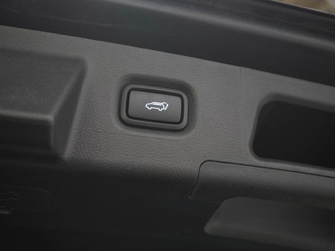 Certified 2023 Hyundai Santa Fe SEL AWD/4WD image 11