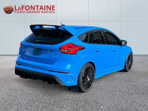 Used 2016 Ford Focus RS AWD/4WD image 7