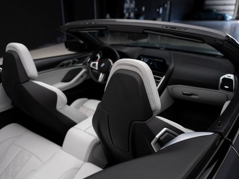 Used 2020 BMW M8 Convertible AWD/4WD image 76