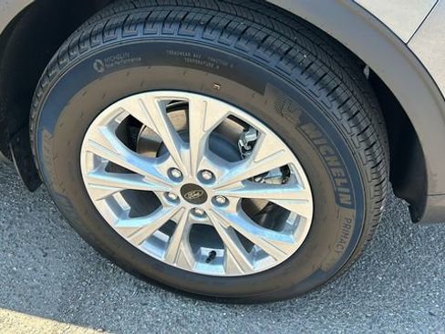 Used 2025 Ford Escape Active image 6