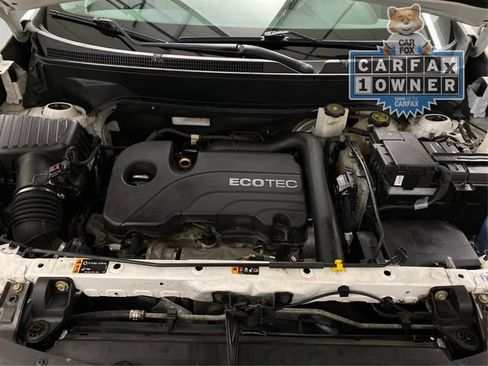 Used 2018 Chevrolet Equinox LS AWD/4WD image 13
