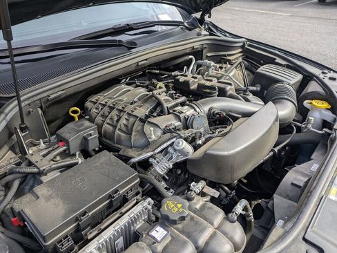 Used 2024 Dodge Durango GT image 12