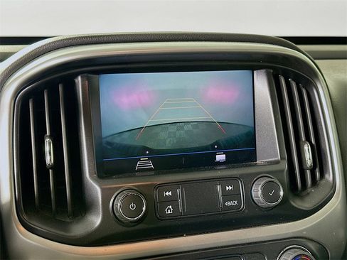 Used 2022 Chevrolet Colorado LT w/ Luxury Package image 23