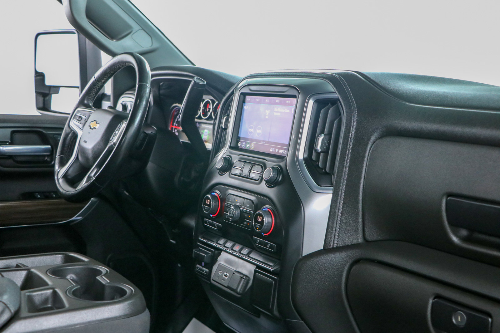 Used 2023 Chevrolet Silverado 2500 LT w/ Convenience Package AWD/4WD image 28