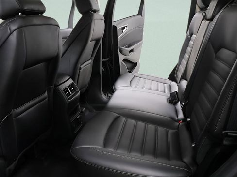 Used 2024 Ford Edge SEL w/ Convenience Package AWD/4WD image 25