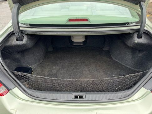 Used 2006 Toyota Avalon XLS image 13