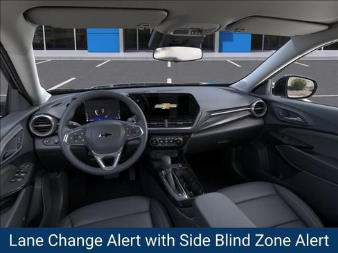 New 2026 Chevrolet Trax ACTIV w/ Driver Confidence Package FWD image 17