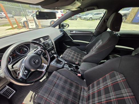 Used 2017 Volkswagen GTI S FWD image 15