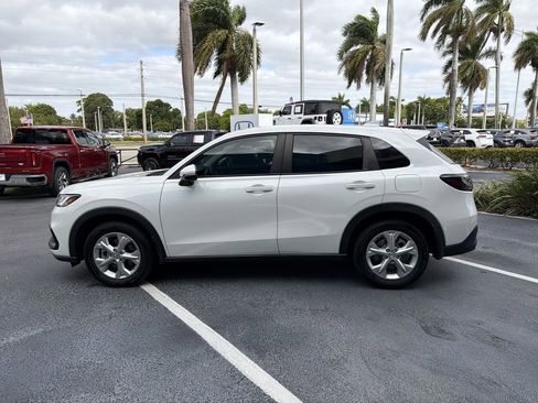 Used 2025 Honda HR-V EX-L image 5