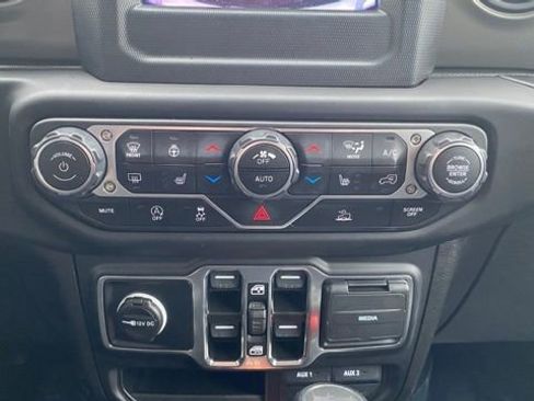 Used 2023 Jeep Wrangler Sport S w/ Cold Weather Group image 32