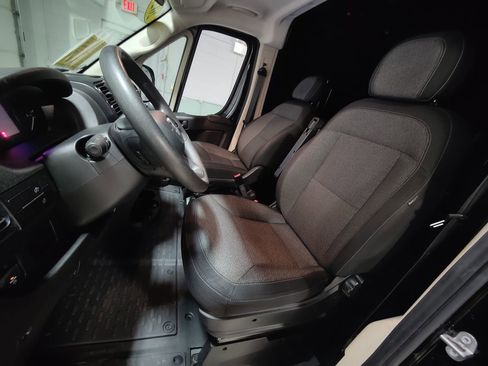 Used 2022 RAM ProMaster 2500 image 23