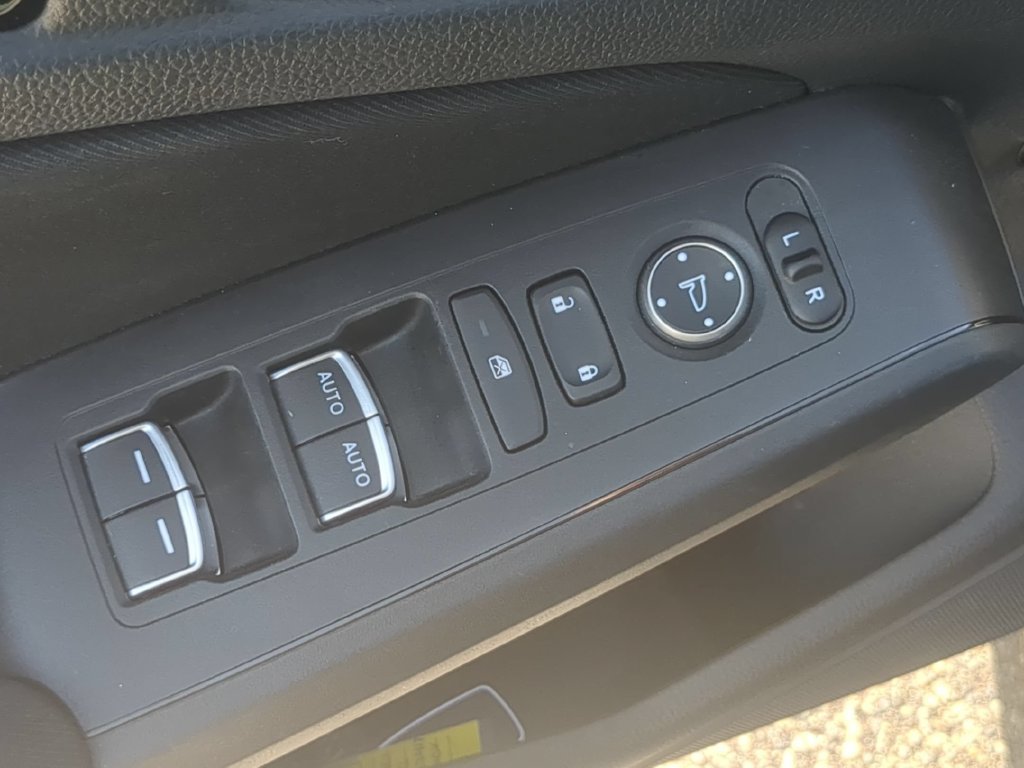 Used 2023 Honda Civic EX image 14