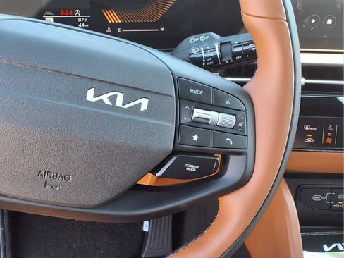 New 2026 Kia Sportage X-Line AWD/4WD image 12