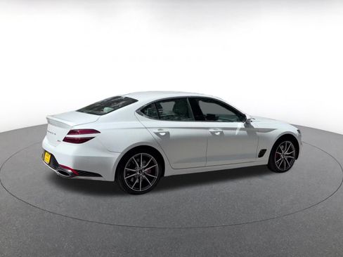 Used 2025 Genesis G70 2.5T AWD/4WD image 14