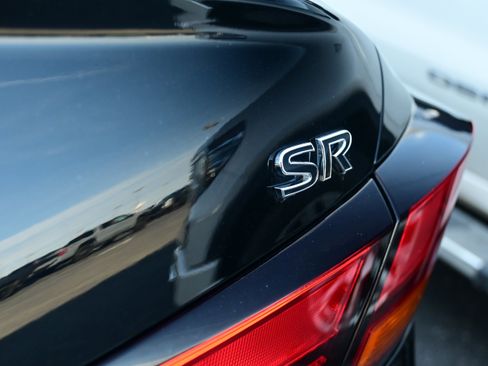 Certified 2020 Nissan Altima 2.5 SR w/ Premium Package image 8