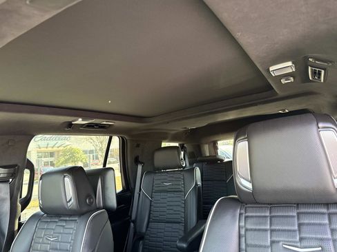 Used 2024 Cadillac Escalade V image 25