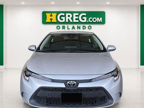 Used 2020 Toyota Corolla LE w/ Carpet Mat Package (TMS) FWD image 7