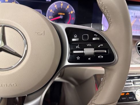 Used 2020 Mercedes-Benz E 450 4MATIC Wagon w/ Premium Package image 33