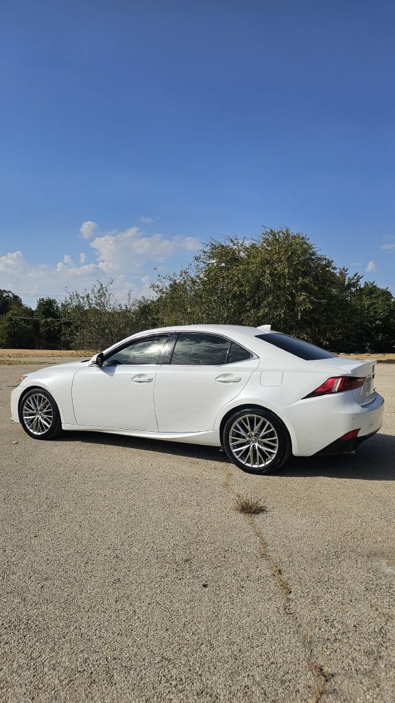 Used 2015 Lexus IS 250 w/ Premium Package RWD image 5