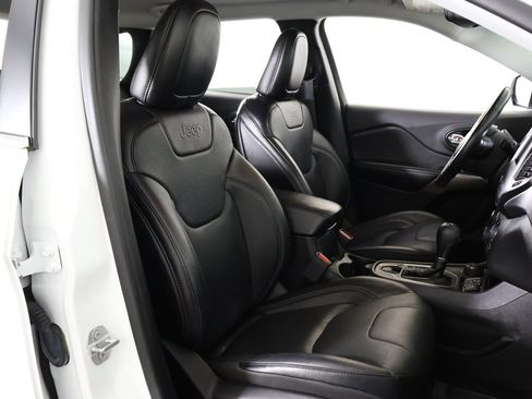 Used 2021 Jeep Cherokee Latitude Lux image 27