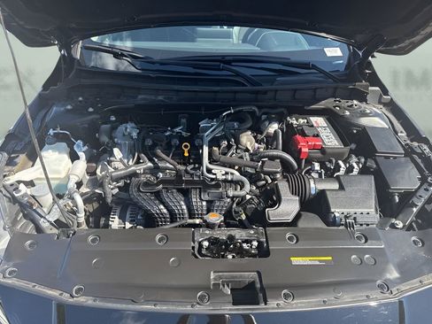 Used 2024 Nissan Altima 2.5 SR AWD/4WD image 27
