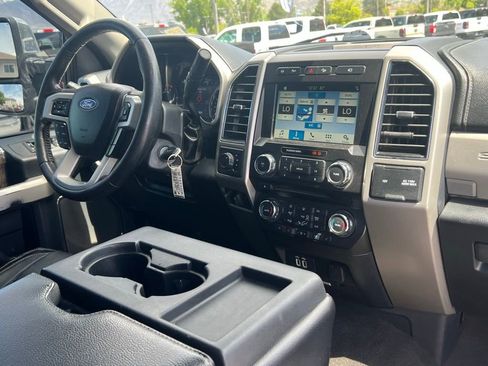 Used 2018 Ford F350 Lariat w/ Chrome Package AWD/4WD image 20