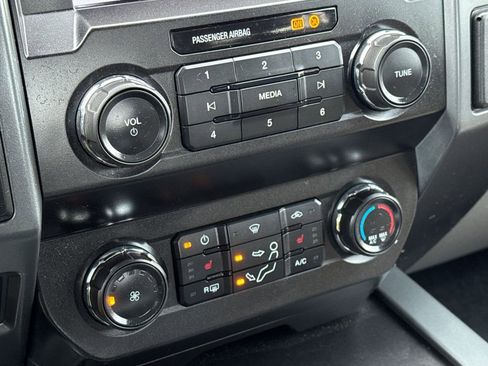 Used 2021 Ford F350 XLT w/ XLT Premium Package image 25