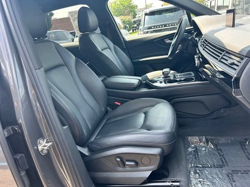 Used 2019 Audi Q7 3.0T Premium AWD/4WD image 11