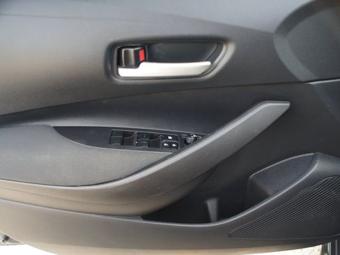 Used 2026 Toyota Corolla SE FWD image 26